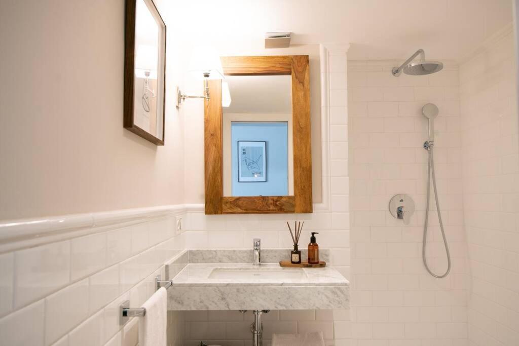 G12 Trendy And Comfy Bright Loft Meters From Bullring And Trianas Bridge, Galera Street Apartment Seville Ngoại thất bức ảnh