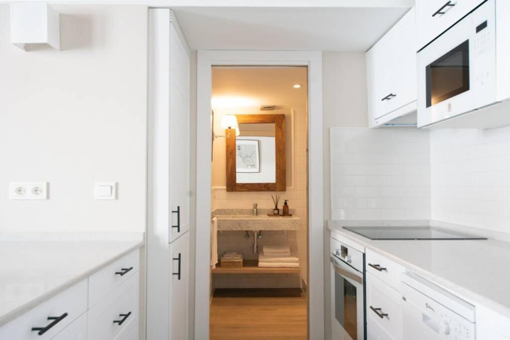 G12 Trendy And Comfy Bright Loft Meters From Bullring And Trianas Bridge, Galera Street Apartment Seville Ngoại thất bức ảnh