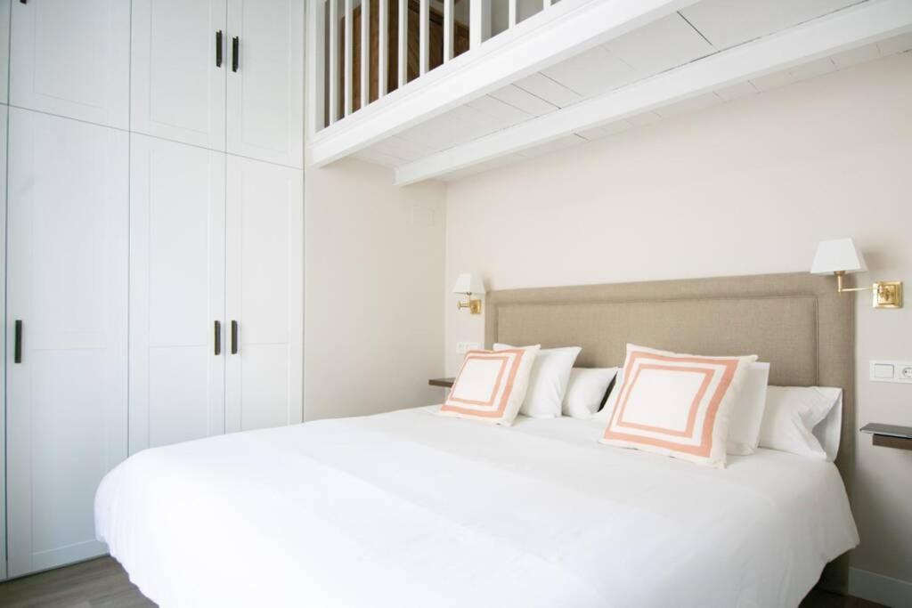 G12 Trendy And Comfy Bright Loft Meters From Bullring And Trianas Bridge, Galera Street Apartment Seville Ngoại thất bức ảnh