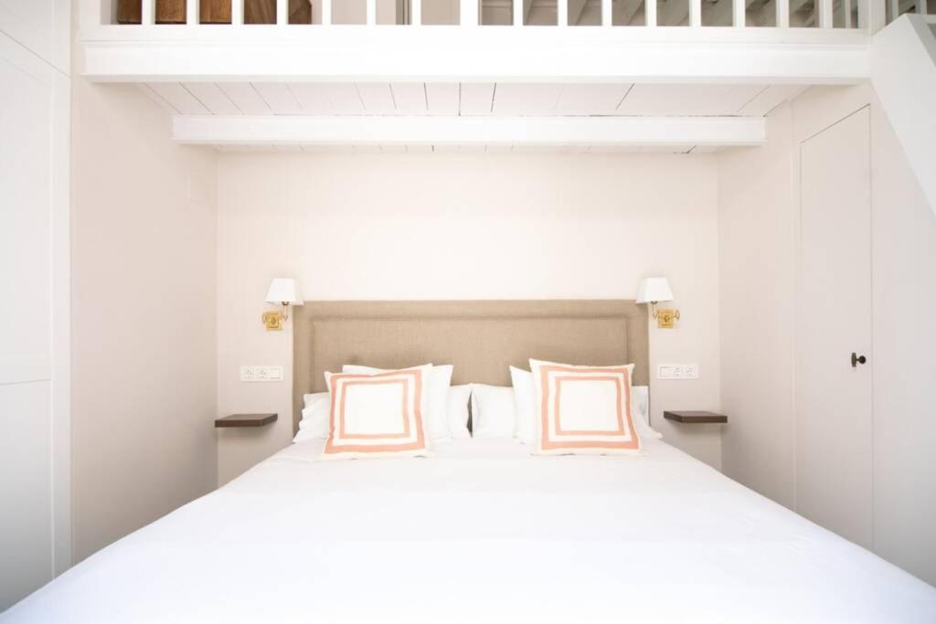 G12 Trendy And Comfy Bright Loft Meters From Bullring And Trianas Bridge, Galera Street Apartment Seville Ngoại thất bức ảnh